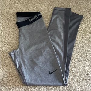 SOLD Nike leggings